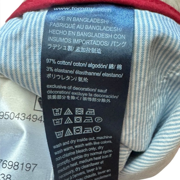 Tommy Hilfiger Classic Stretch Shorts Womens Sz 14 Flat Front Chino Below waist - Picture 14 of 16